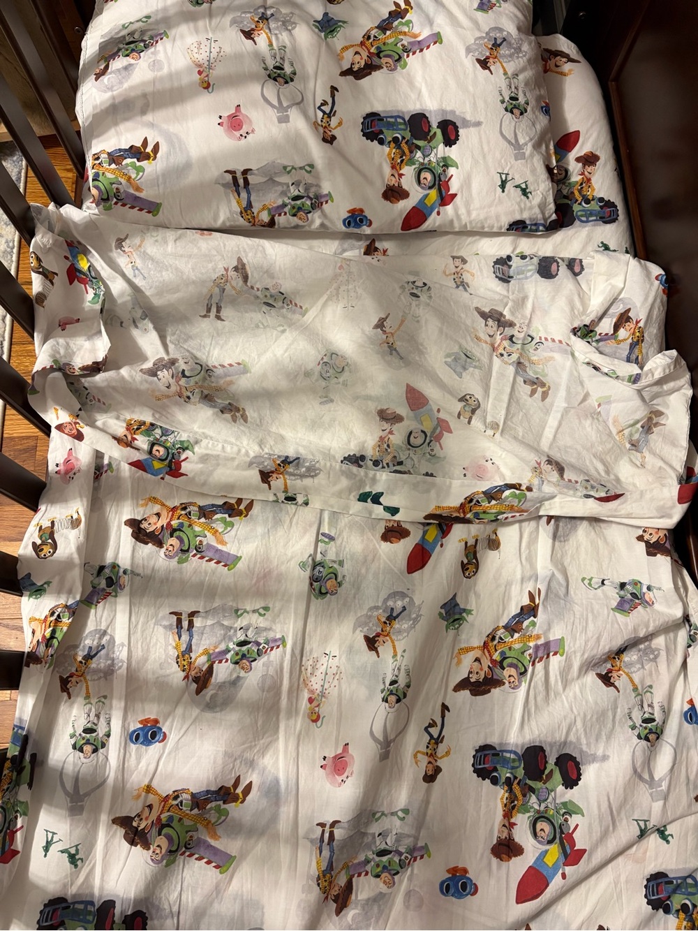 Pottery Barn Kids White Toy Story Character Sheet Set — Multicolor Print
